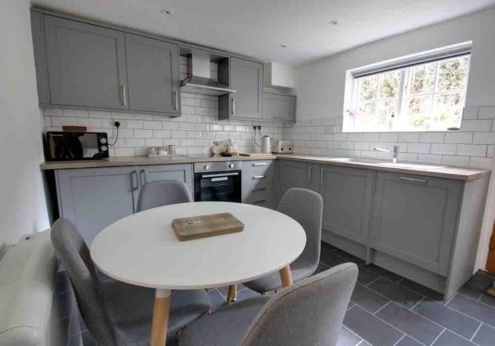 Bakewell- Super Central 2 Bed Apartment Εξωτερικό φωτογραφία