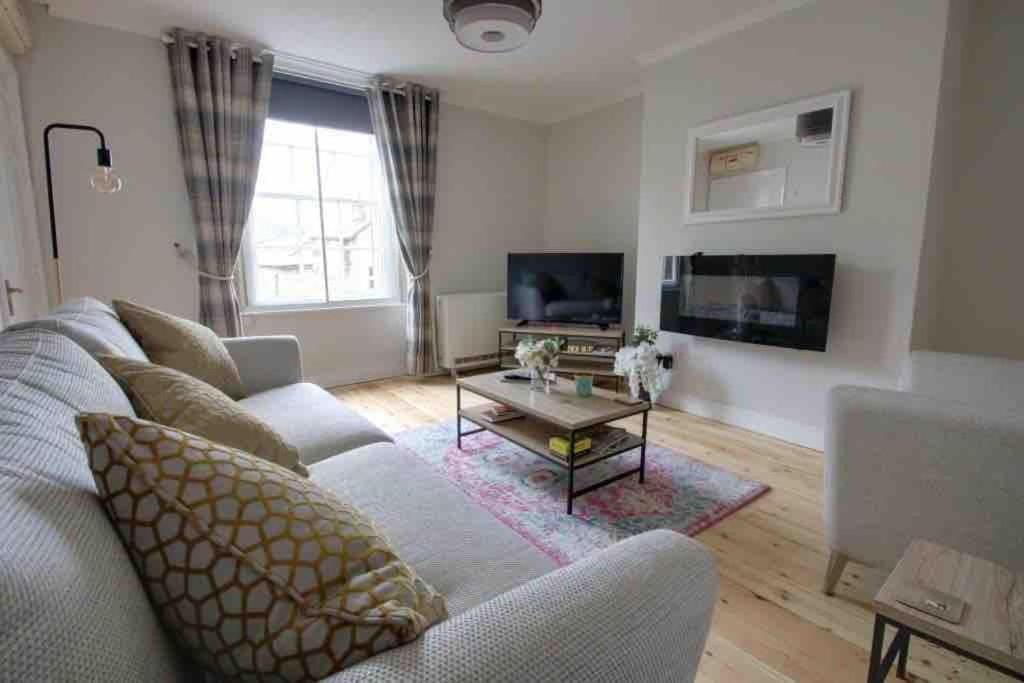 Bakewell- Super Central 2 Bed Apartment Εξωτερικό φωτογραφία